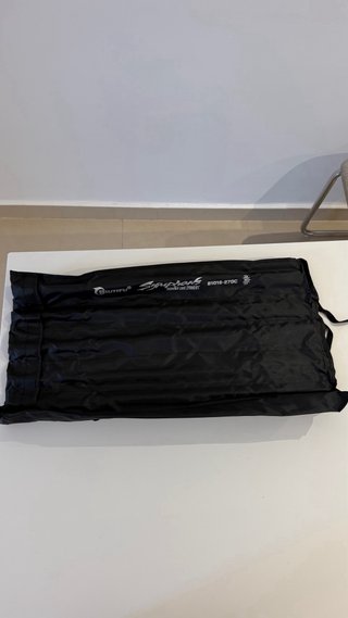 Caja pesca Shimano + caña + accesorios