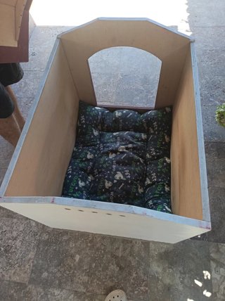 Caseta para perro mediano
