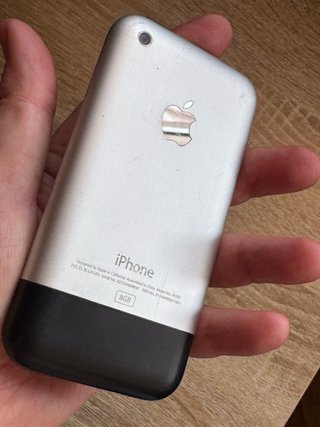 iPhone 1ª Gen 8GB Plata
