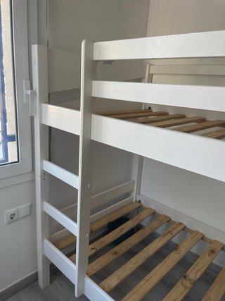 Letto a castello in legno massello bianco