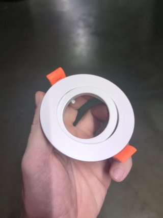 Aro basculante blanco ojo de buey. 13 unds
