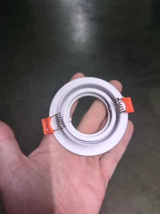 Aro basculante blanco ojo de buey. 13 unds