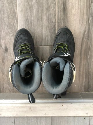 Patines en línea T.39 + Kit Protecciones