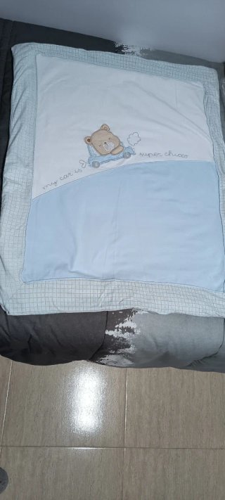 Edredón Minicuna Oso Coche Azul marca de chicco