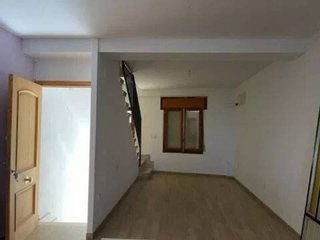 Piso en venta en Elche de la Sierra
