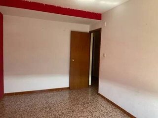 Piso en venta en Elche de la Sierra