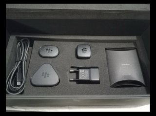 BlackBerry Porsche Design P'9981 (REQ71UW) - Brand