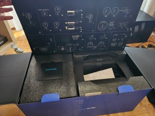 Logitech Pro DD 11Nm (PS5)+Pedales+Volante Xbox+QR
