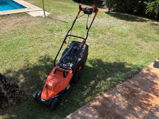 Cortacésped Black+Decker 1600W 38cm