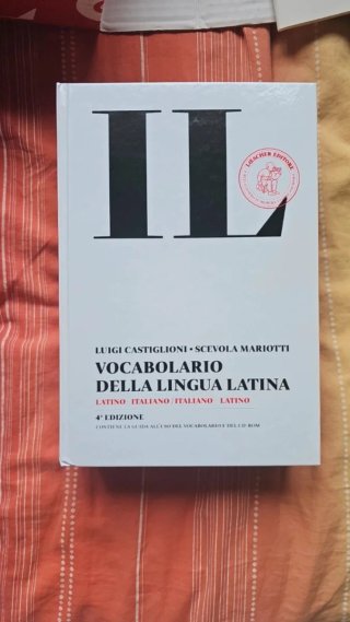 Il vocabolario di latino IL
