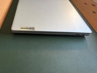 Lenovo IdeaPad Slim 5 14IAH8 Plata