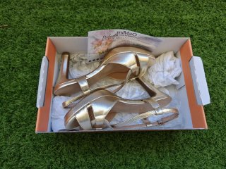 Sandalias miMaO Judith Oro Talla 37