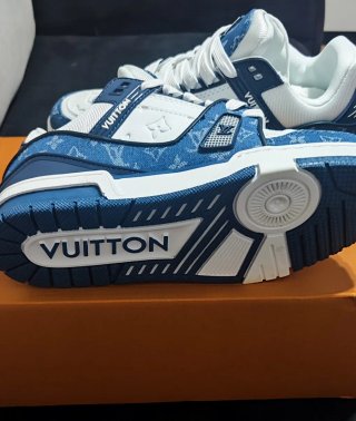 Sapatilhas Louis Vuitton Azul e Branco Tamanho 41