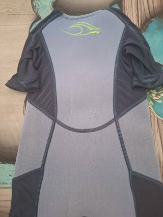 Lote Ropa y Zapatillas Escalada talla 3-4