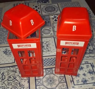 Cabina telefónica roja Beefeater London