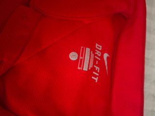 Precioso polo Nike Rojo