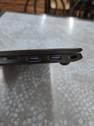 LG Gram Ultraligero Portátil 1.1kg