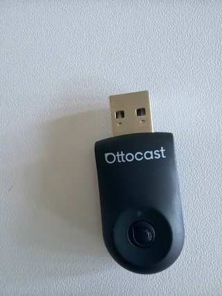 Ottocast CPLAY2air Adaptador CarPlay Inalámbrico