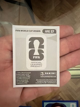 Cromos Panini Mundial 2022 - Messi, Larin, Gigovic