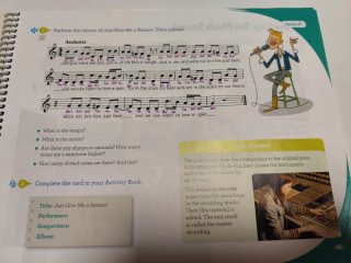 MUSIC IN TUNE 5 PRIMARY STUDENT'S BOOK