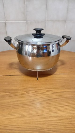 EXCEPCIONAL Olla IBER 24x16 cm - 7 Litros