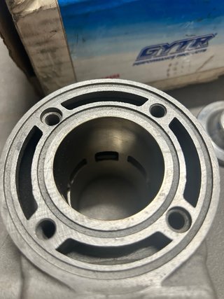 Cilindro YZ 85 GYTR