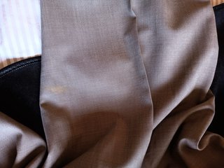 Traje Caramelo Beige Talla XL