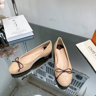 Zapatos planos Louis Vuitton Talla 38