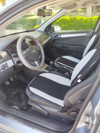 Opel Astra 2007