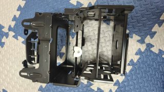 Audi A4/A5/Q5 B8-8.5 Rack para Módulos multimedia.