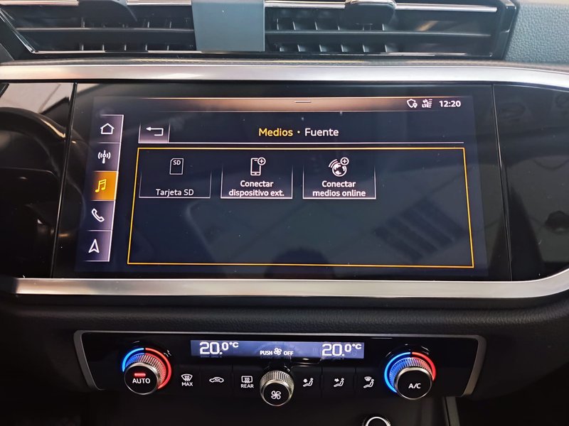 Audi Q3 2020, foto 27