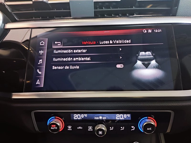 Audi Q3 2020, foto 33