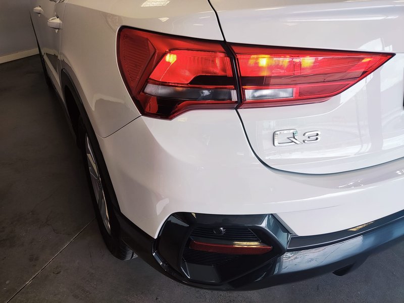 Audi Q3 2020, foto 42