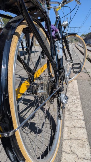 Bicicleta Specialized Globe Haul 01