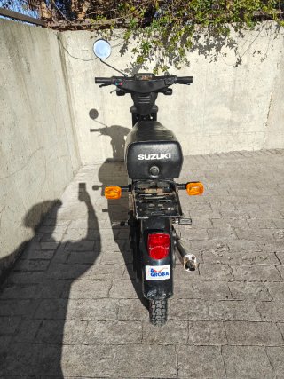 Suzuki Maxi S 49cc (Moped Vespa Derbi Honda)