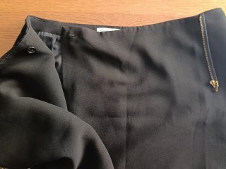 Falda corta Tintoretto negra