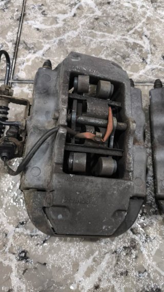Pinzas Brembo 4 pistones