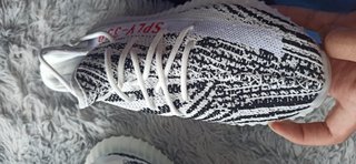 adidas Yeezy Boost 350 V2 Zebra Talla 42 EU / US 8