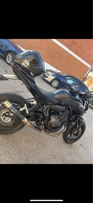 YAMAHA MT07