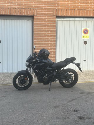 YAMAHA MT07