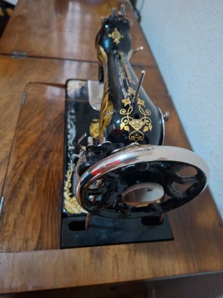 Máquina de coser Singer antigua