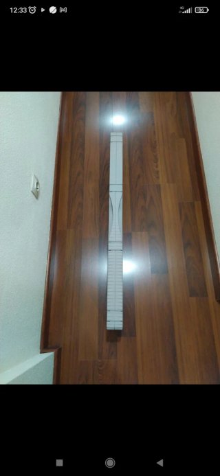Se vende maletin de platico de la marca benelli