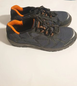 Zapatos de seguridad Cofra Talla 42
