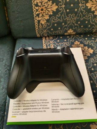 Mando Xbox Series X + Kit Carga y Juega