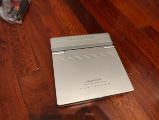 Reproductor DVD Portátil Daewoo Plata