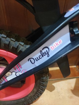 Bicicleta sin pedales Ducky Bike.