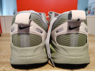 Zapatillas Nike Running Grises y Verdes