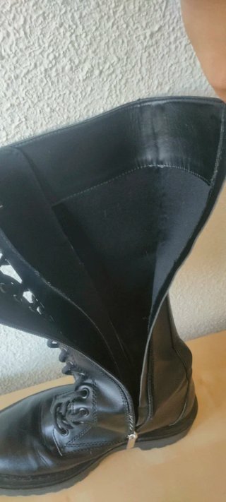Botas negras con cremallera y cordones| 38 militar