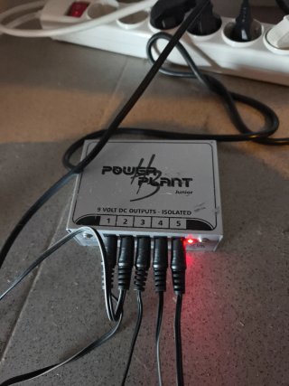 Pedales Ibanez Tube Screamer y Mooer