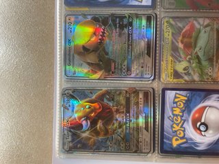 Cartas Pokémon Incineroar GX, Blaziken GX, Mewtwo
